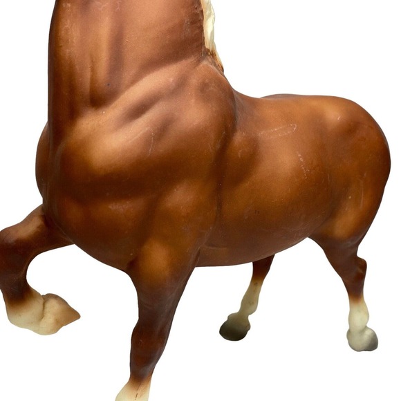 1990 BREYER BELGIAN Horse Figurine by Reeves Int'l Inc USA - Picture 9 of 12